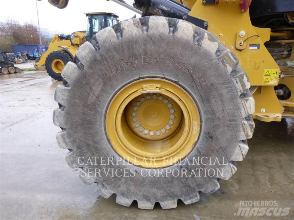 CAT 972MXE Колесни товарачи