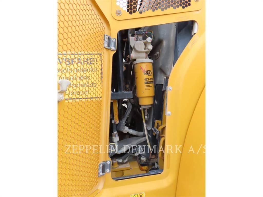 CAT 972MXE Колесни товарачи