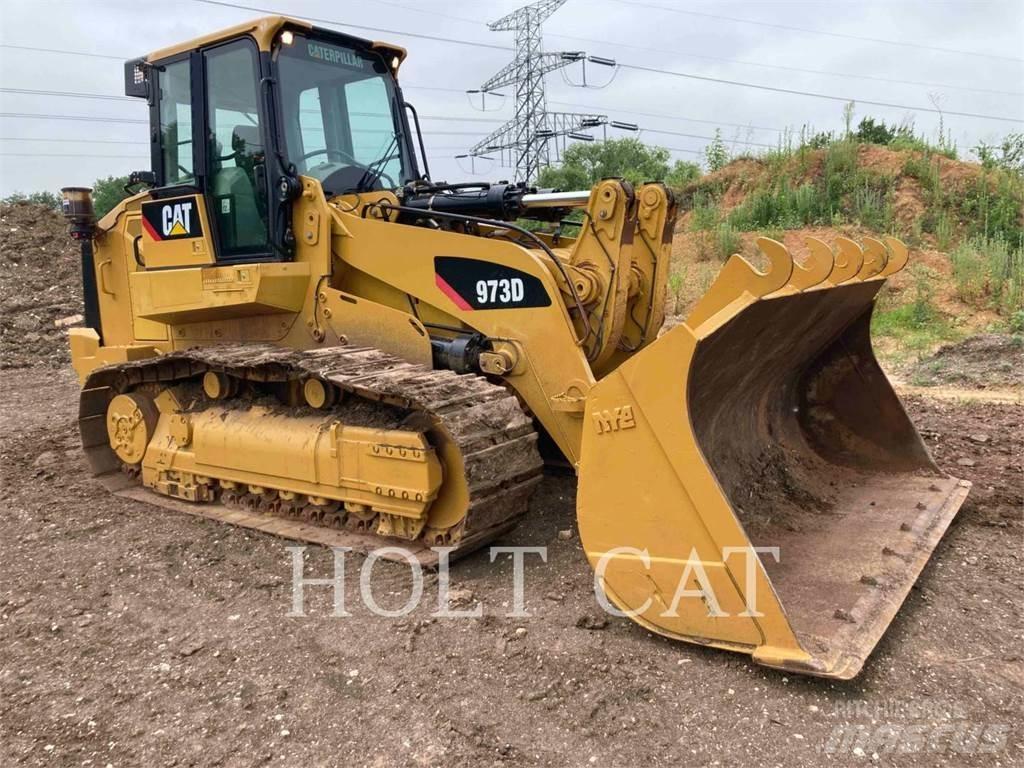 CAT 973D Верижен товарач