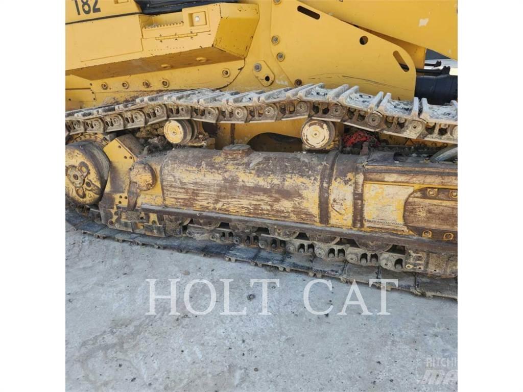 CAT 973K Верижен товарач