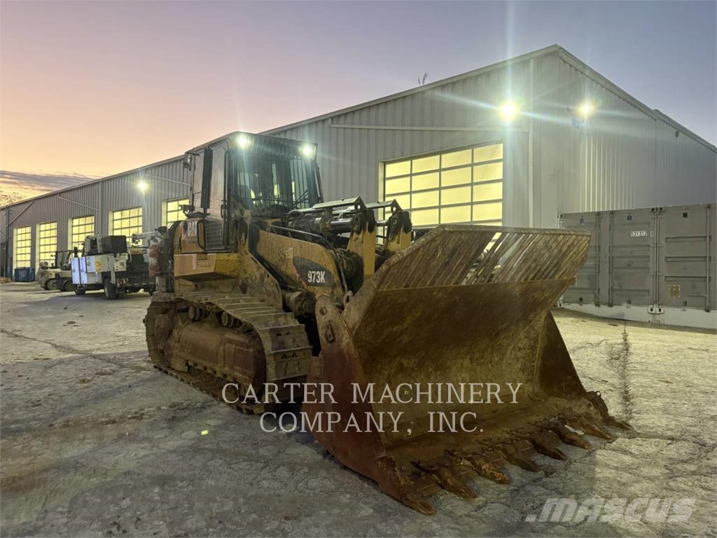 CAT 973K Верижен товарач