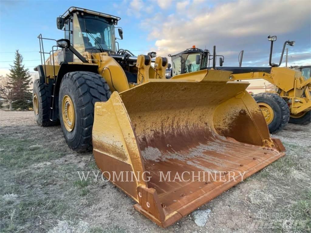 CAT 980 Колесни товарачи