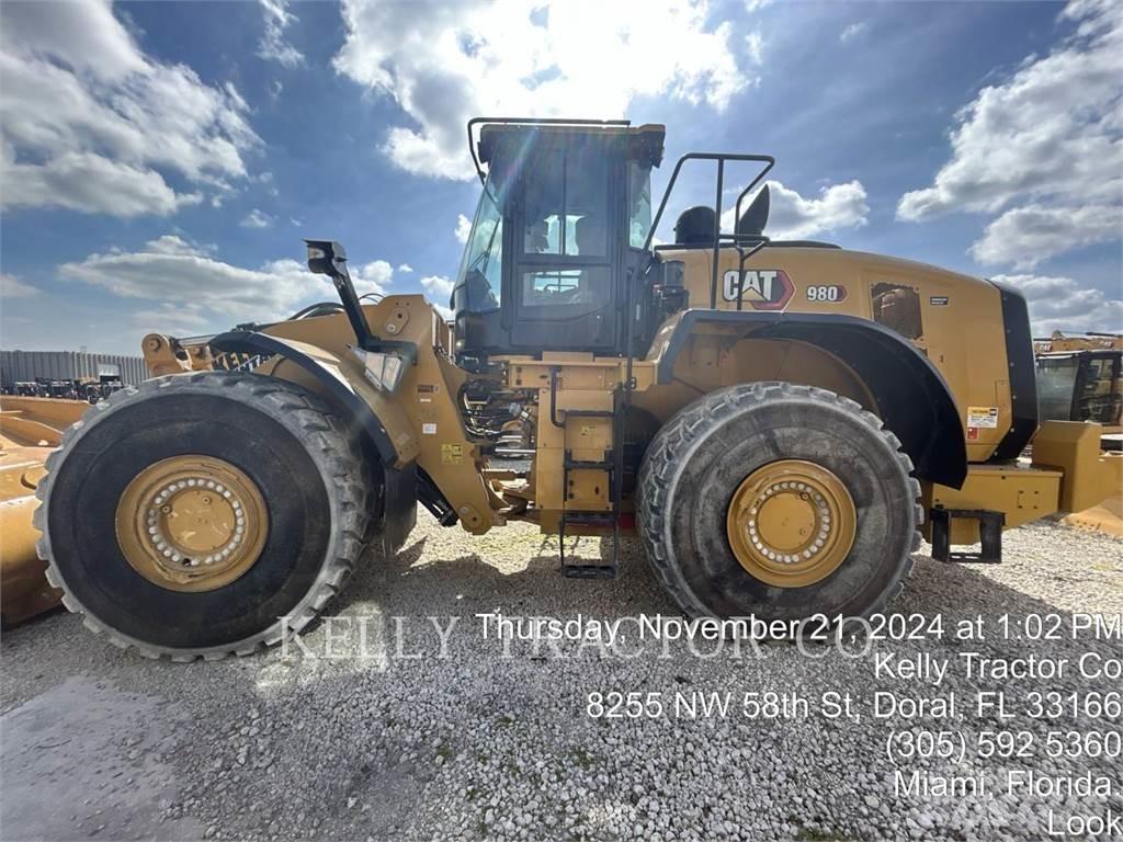 CAT 980 Колесни товарачи