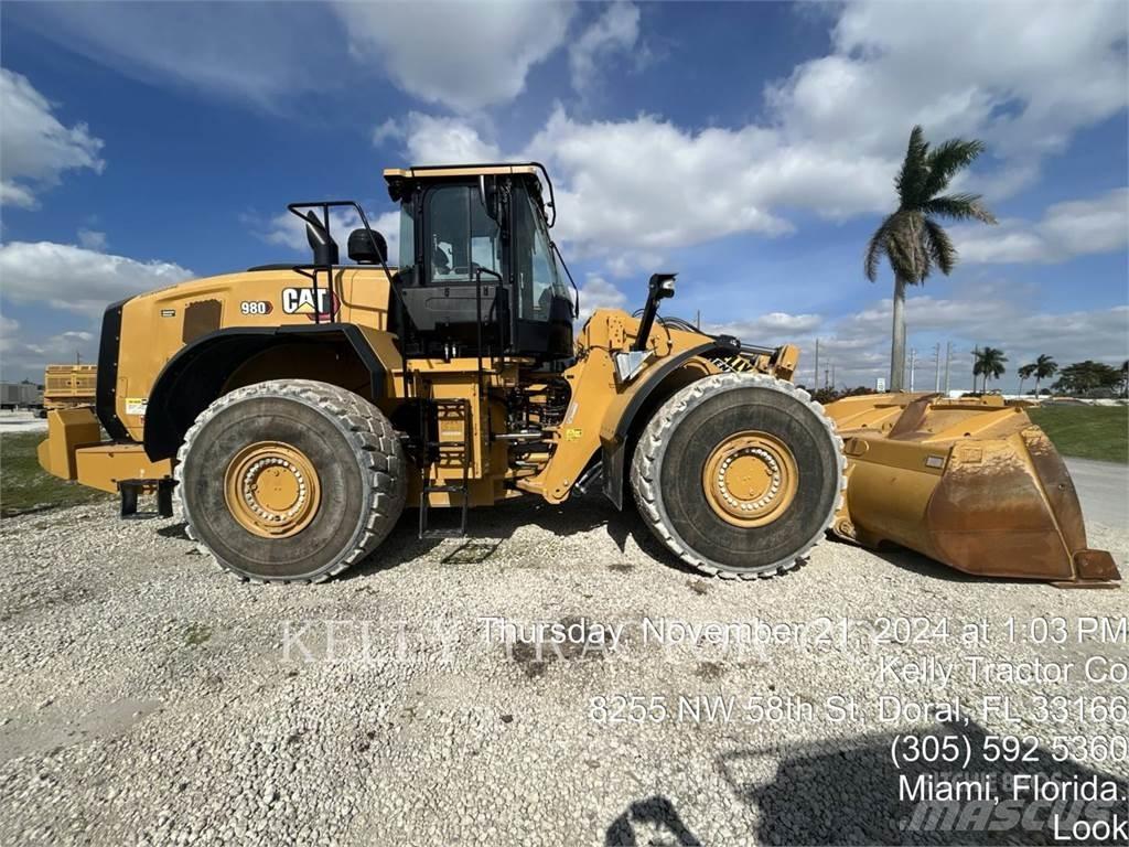 CAT 980 Колесни товарачи