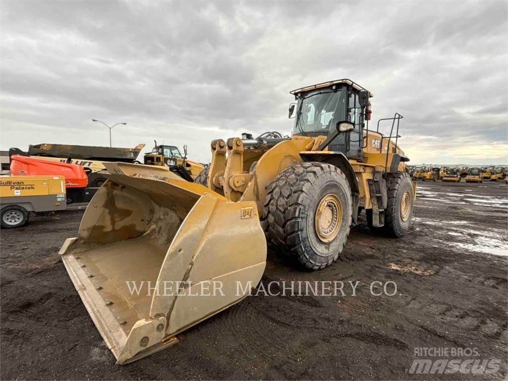 CAT 980 Колесни товарачи
