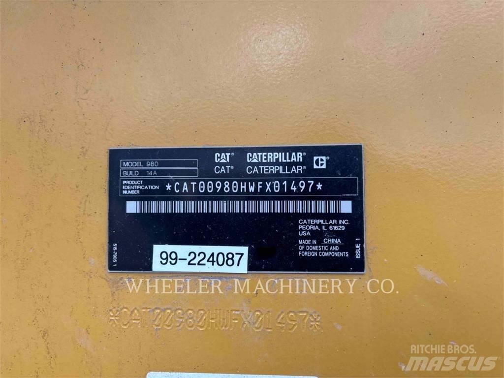 CAT 980 Колесни товарачи
