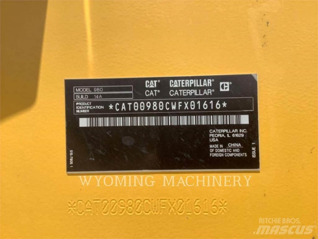 CAT 980 Колесни товарачи