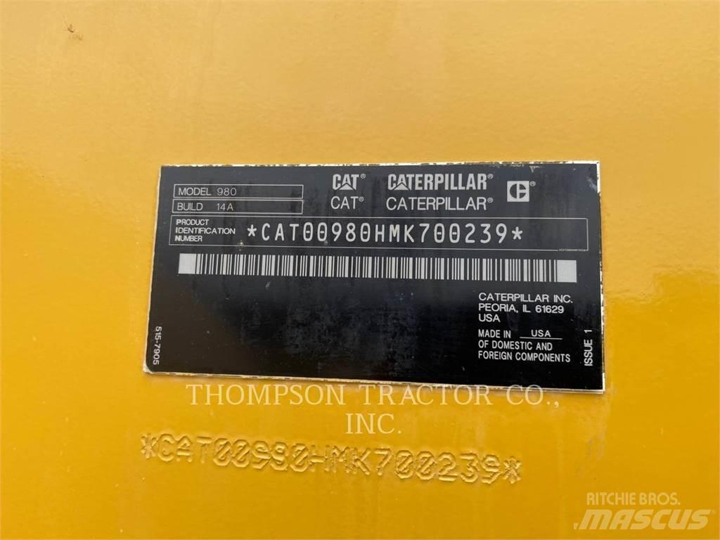 CAT 980 Колесни товарачи
