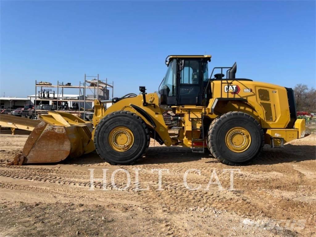 CAT 980 Колесни товарачи