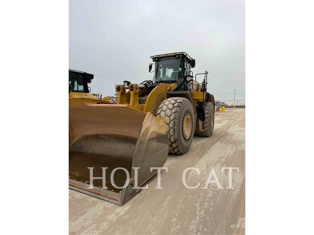 CAT 980 Колесни товарачи