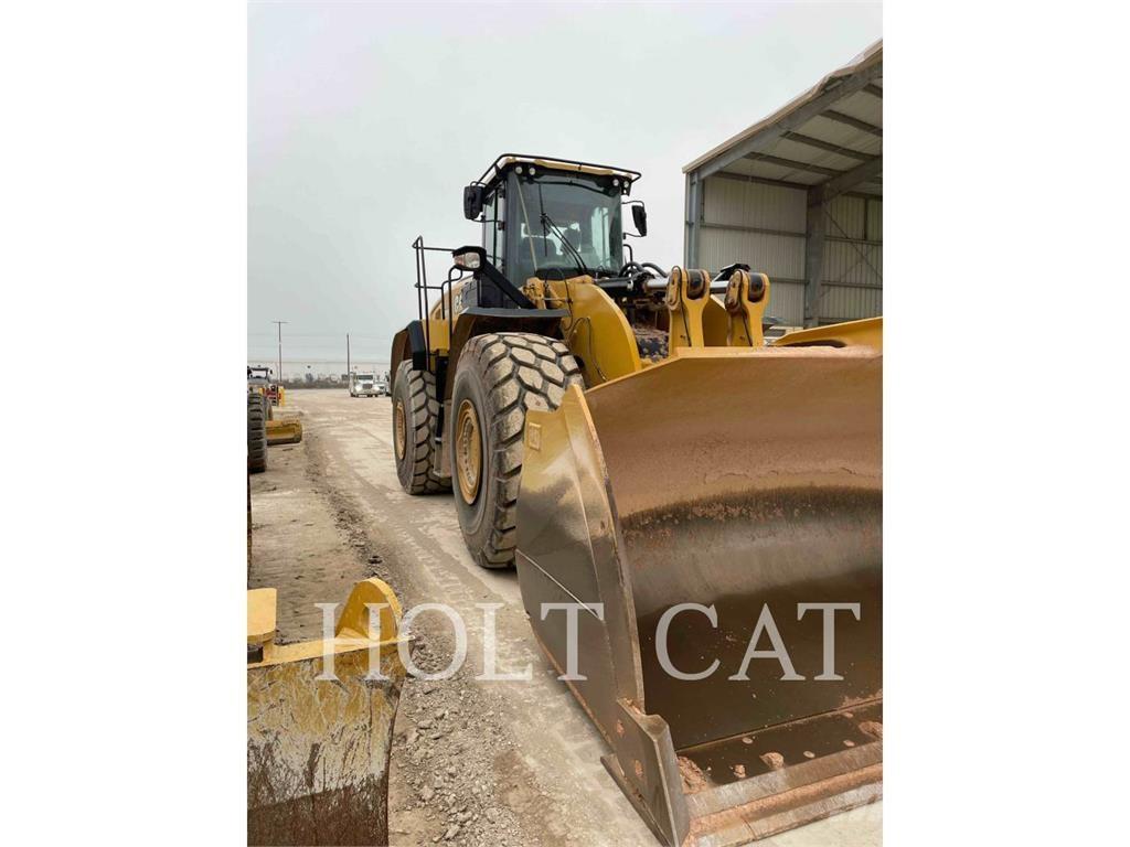CAT 980 Колесни товарачи