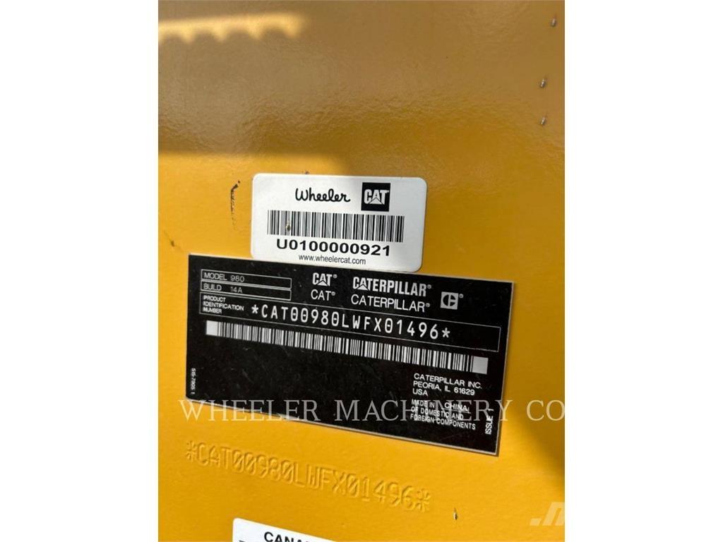 CAT 980 Колесни товарачи