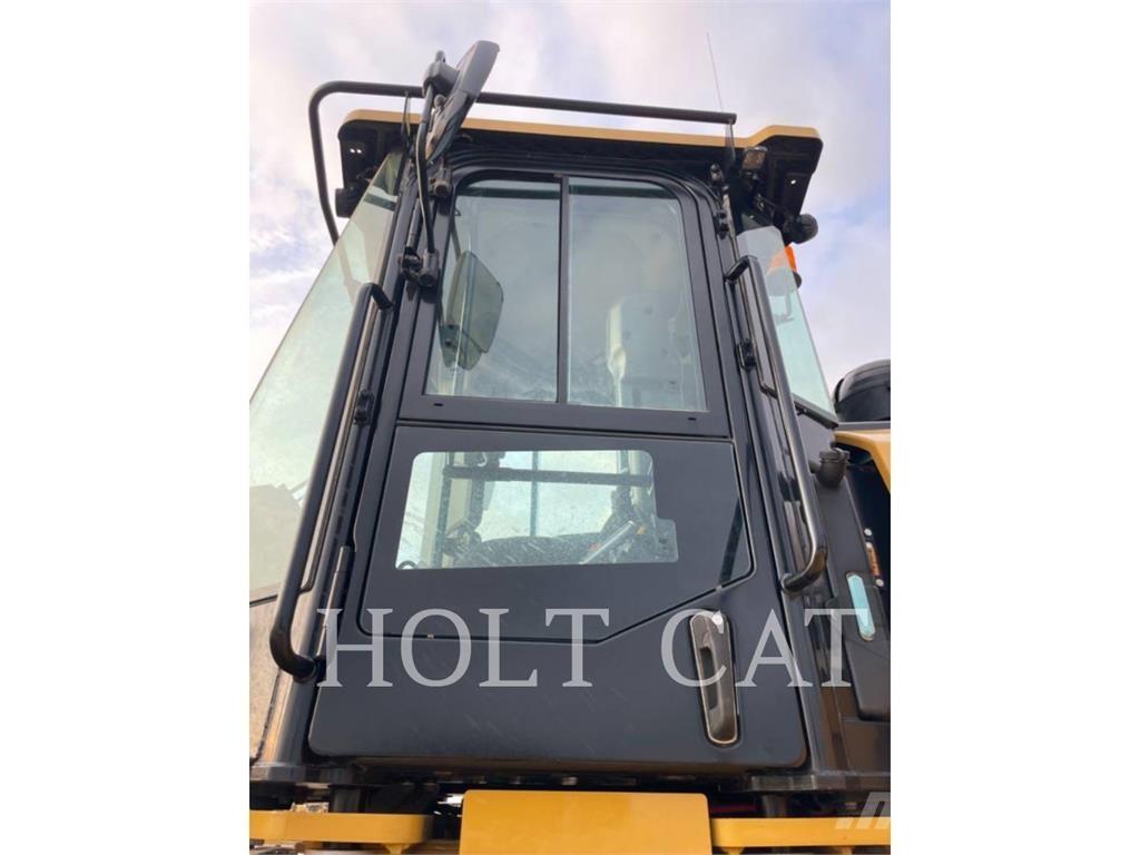 CAT 980 XE Колесни товарачи