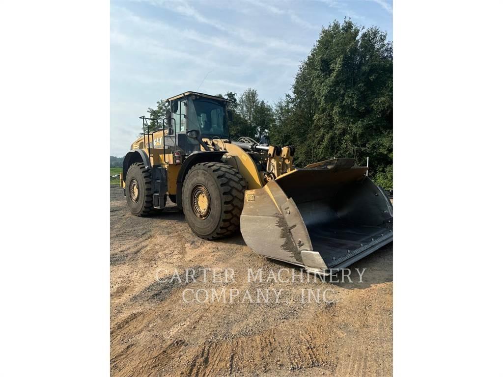 CAT 980M Колесни товарачи