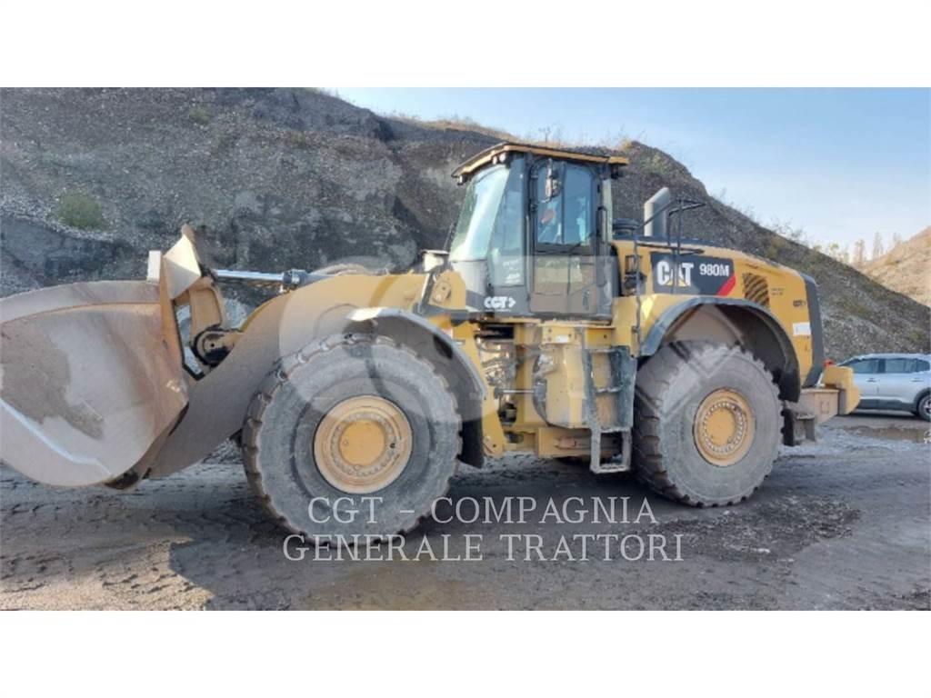 CAT 980M Колесни товарачи