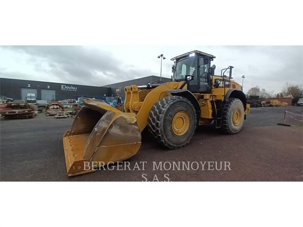 CAT 980M Колесни товарачи