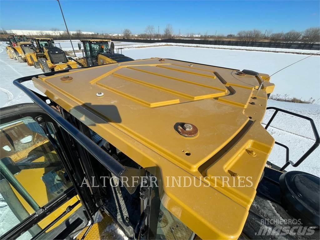 CAT 980M Колесни товарачи