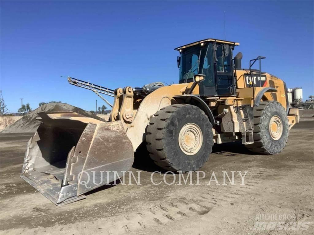 CAT 980M Колесни товарачи