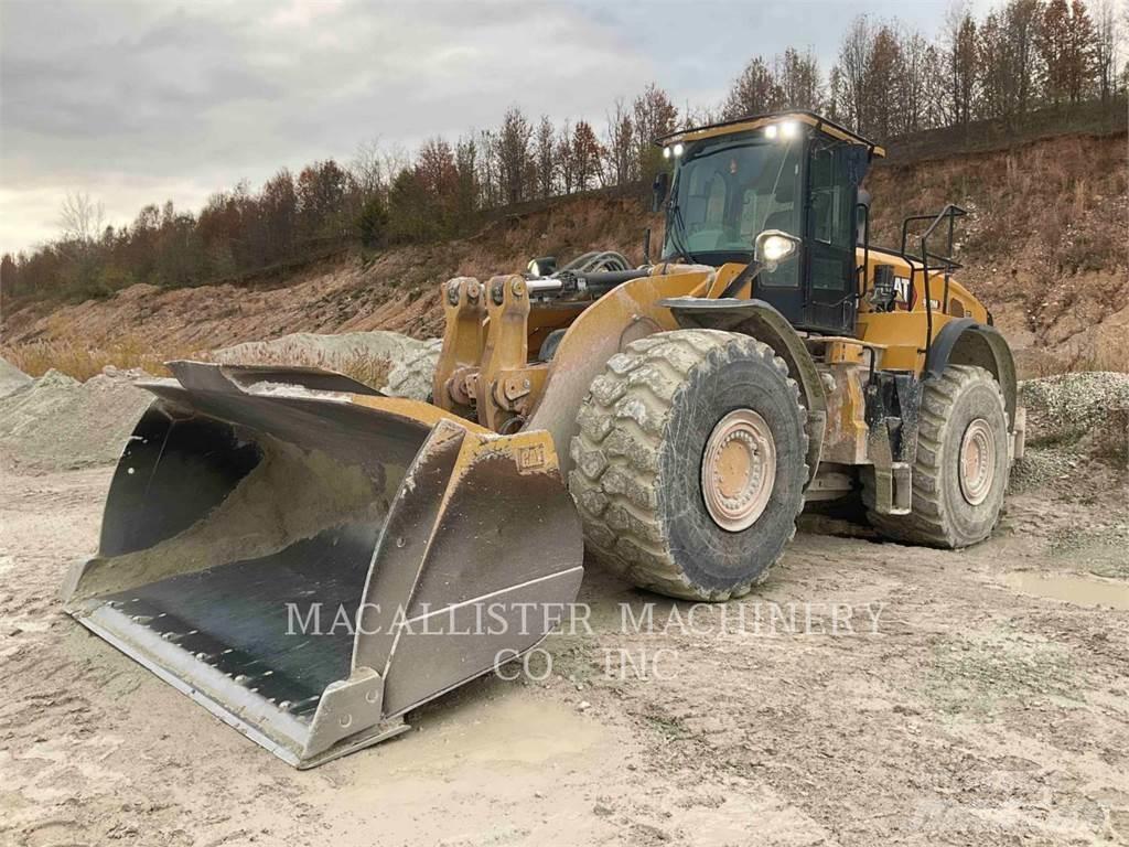 CAT 980M Колесни товарачи