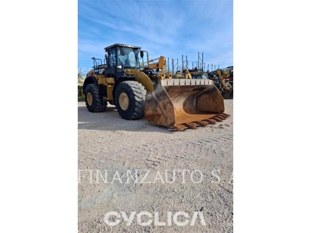 CAT 980M Колесни товарачи
