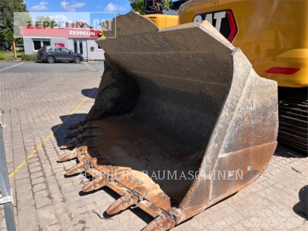 CAT 980M Колесни товарачи
