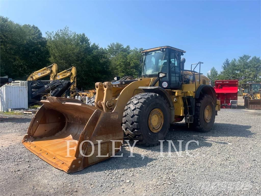 CAT 980M Колесни товарачи