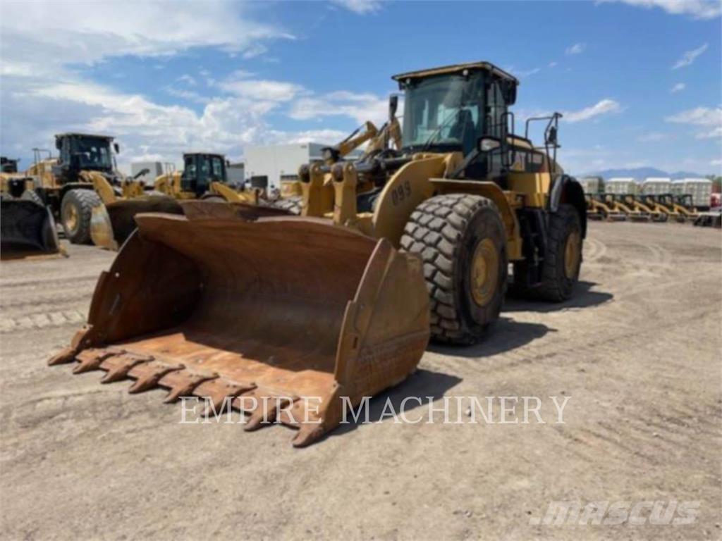 CAT 980M Колесни товарачи
