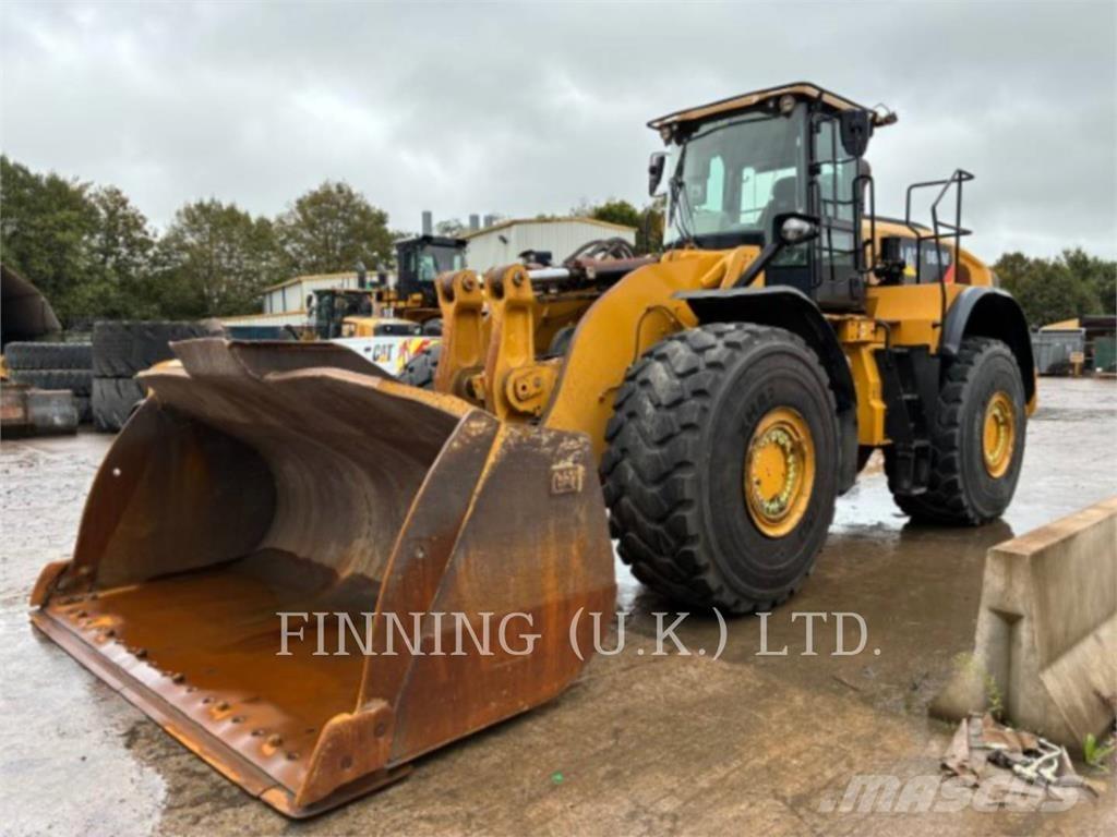 CAT 980M Колесни товарачи