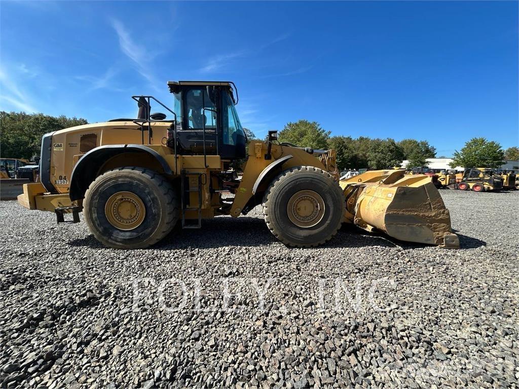 CAT 980M Колесни товарачи