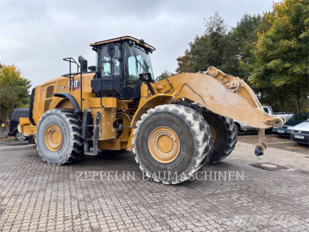 CAT 980M Колесни товарачи