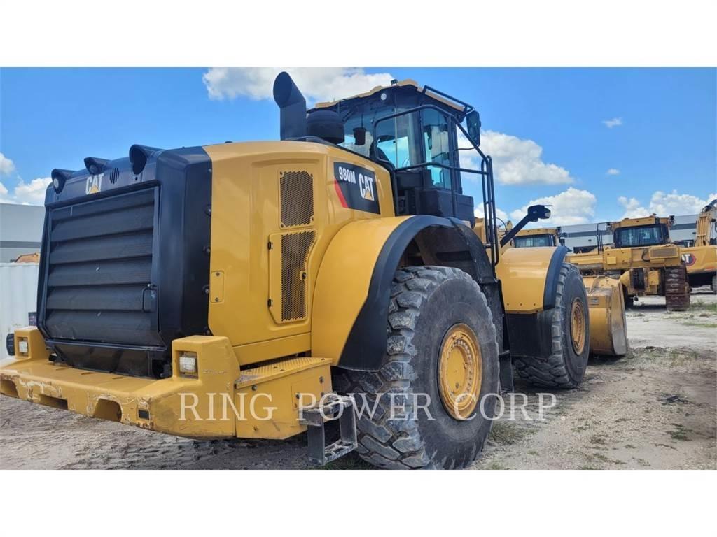 CAT 980M QC Колесни товарачи