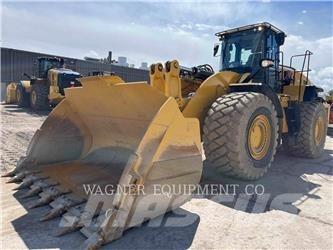 CAT 982 Колесни товарачи