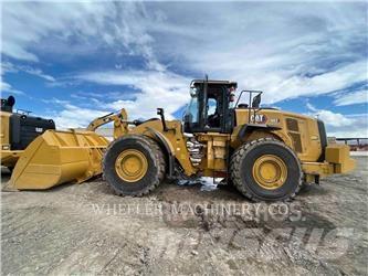 CAT 982 Колесни товарачи