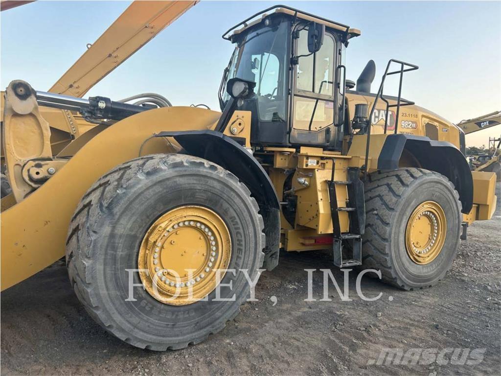 CAT 982-14XE Колесни товарачи