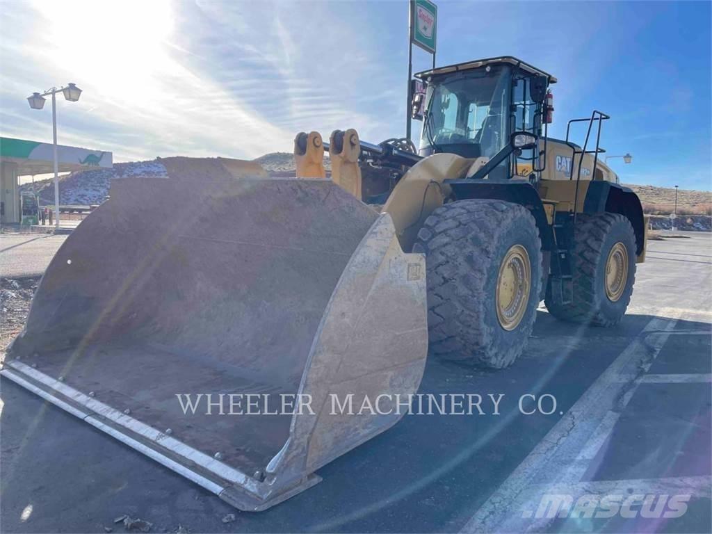 CAT 982 XE Колесни товарачи