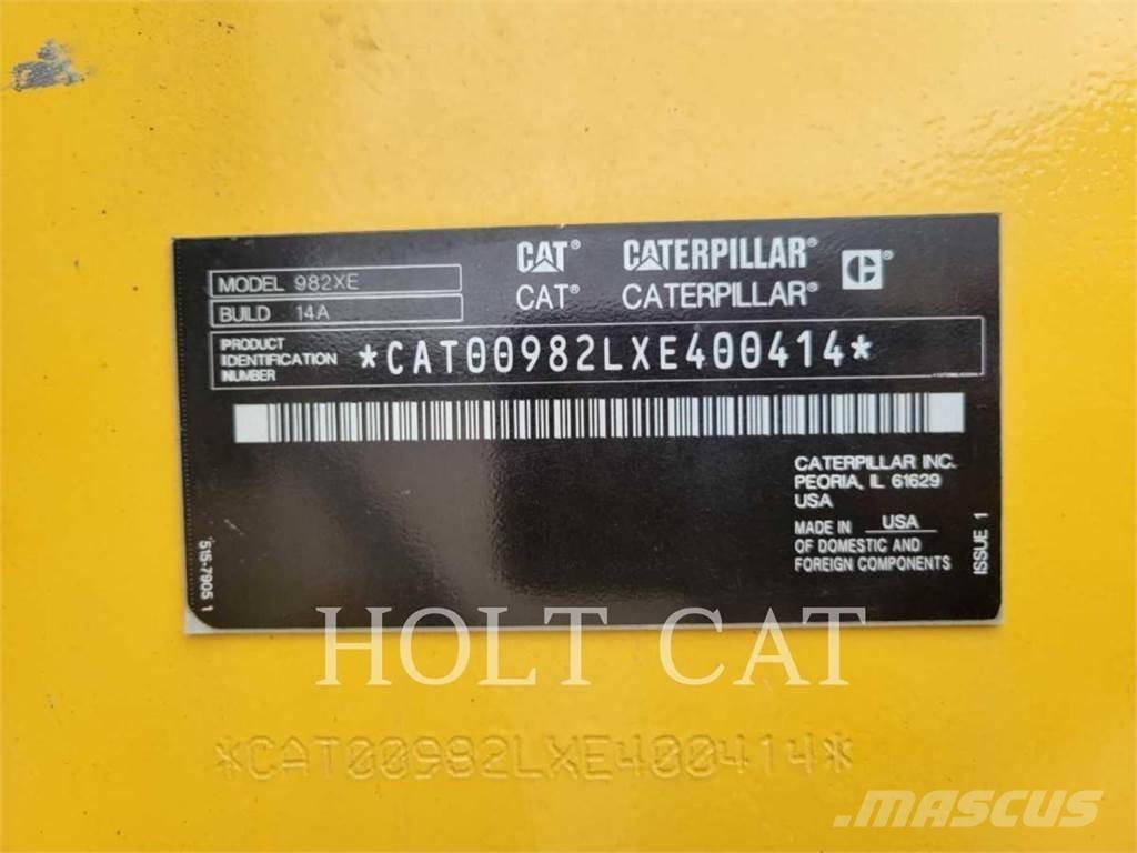 CAT 982 XE Колесни товарачи