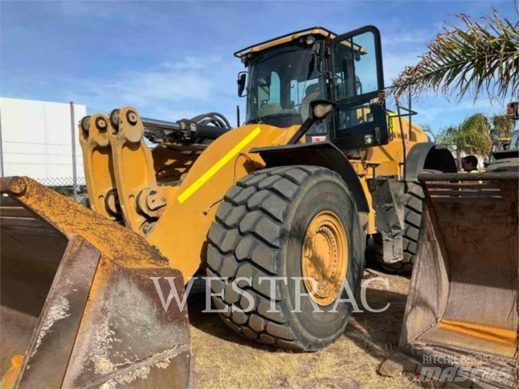CAT 982M Колесни товарачи