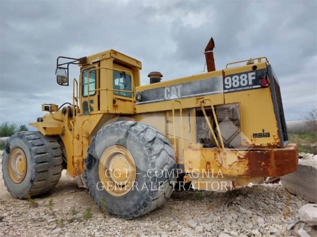 CAT 988 Колесни товарачи