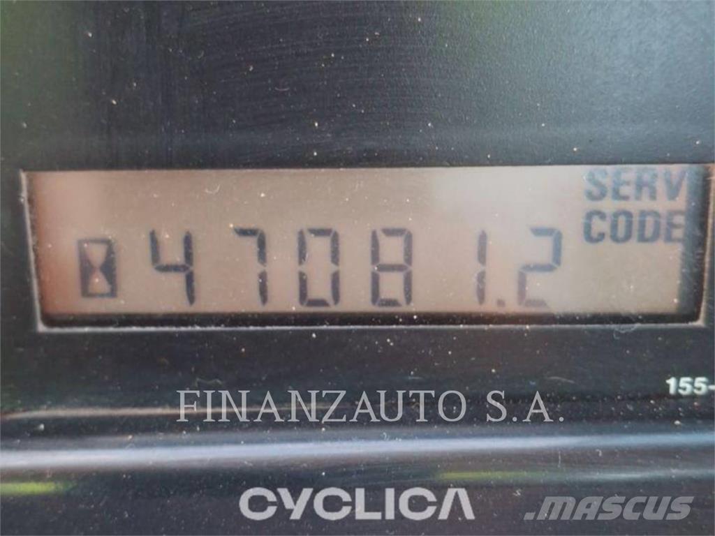 CAT 988G Колесни товарачи