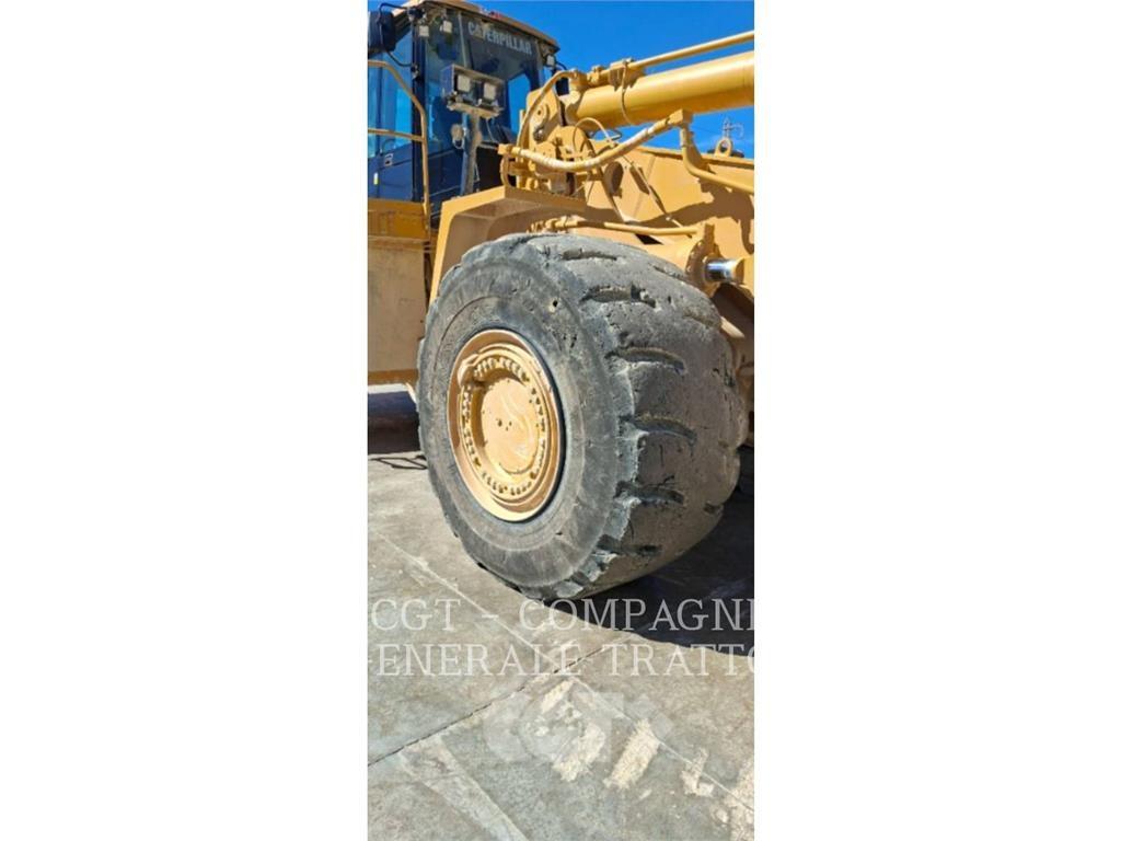 CAT 988H Колесни товарачи