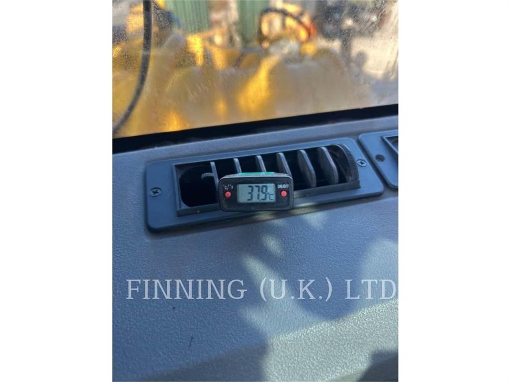 CAT 988K Колесни товарачи