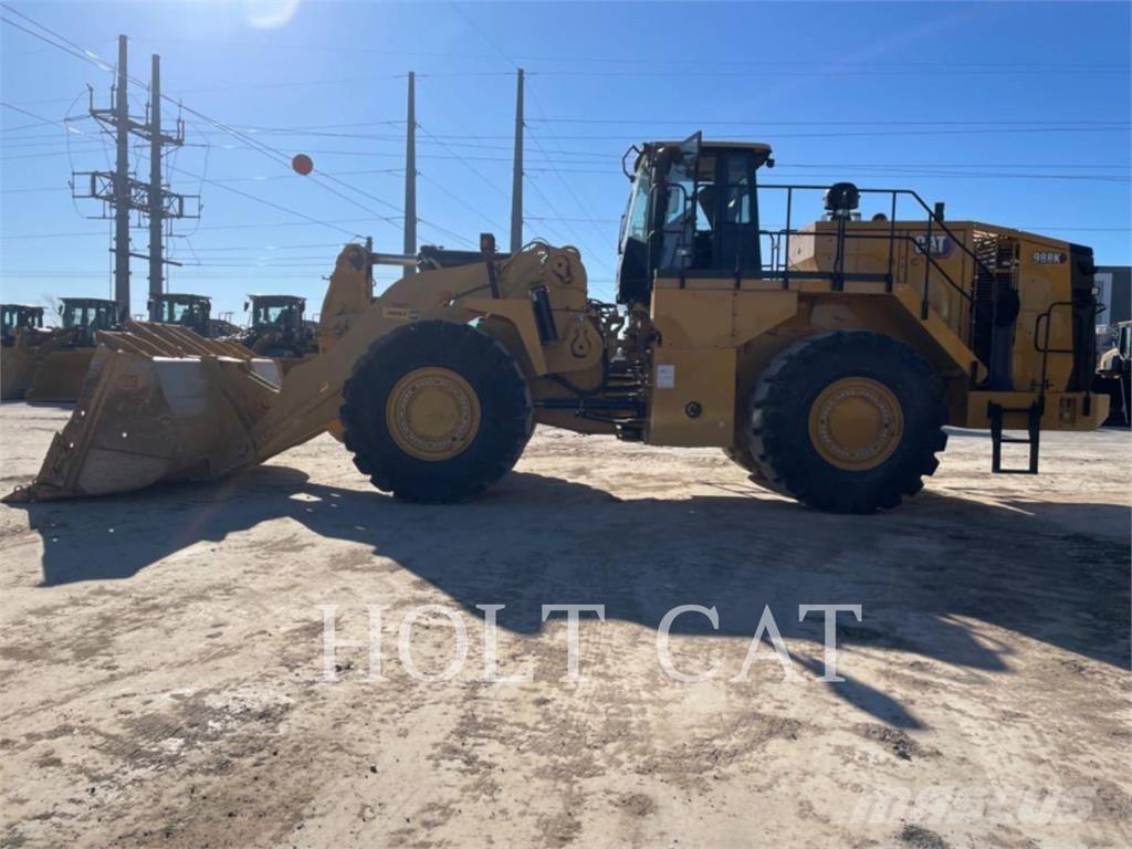 CAT 988K Колесни товарачи