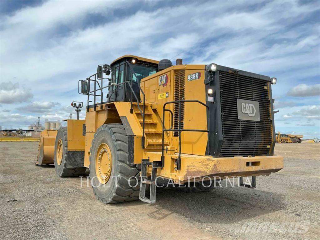 CAT 988K Колесни товарачи