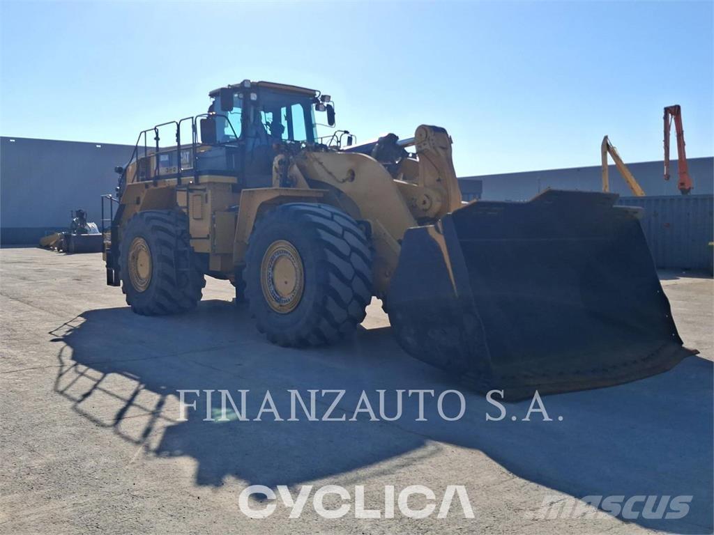 CAT 988K Колесни товарачи