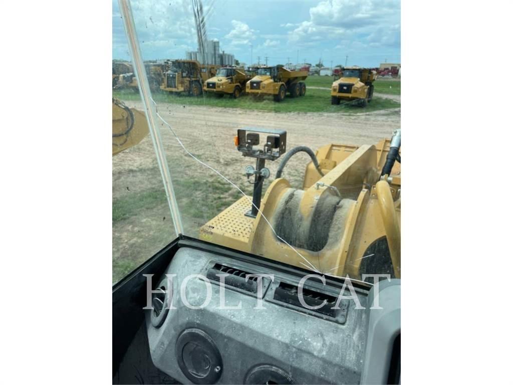 CAT 988K XE Колесни товарачи