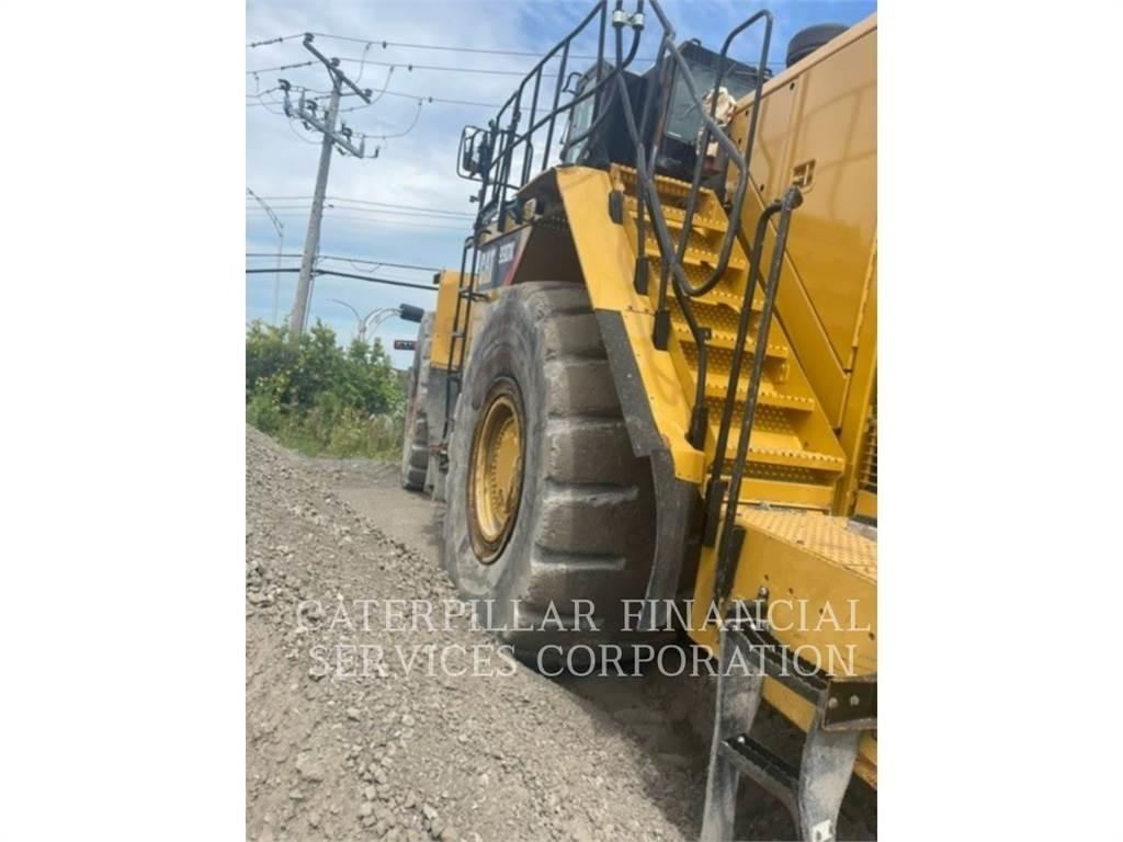 CAT 990K Колесни товарачи