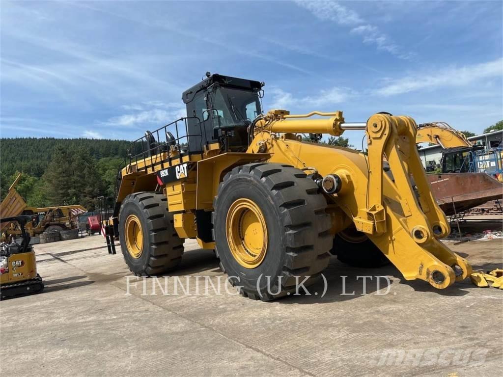 CAT 992K Колесни товарачи