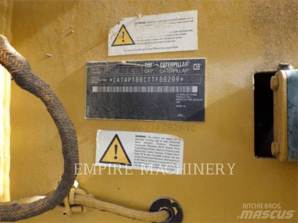 CAT AP1000E Машини за асфалт