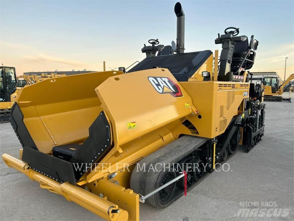 CAT AP1055 Машини за асфалт