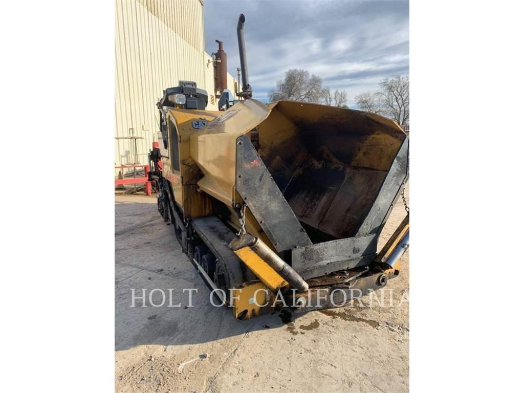 CAT AP355F Машини за асфалт